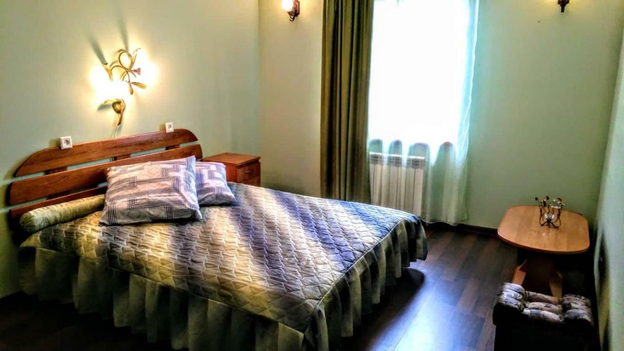 Hotel Гостевой Таунхаус Demidov Exterior foto